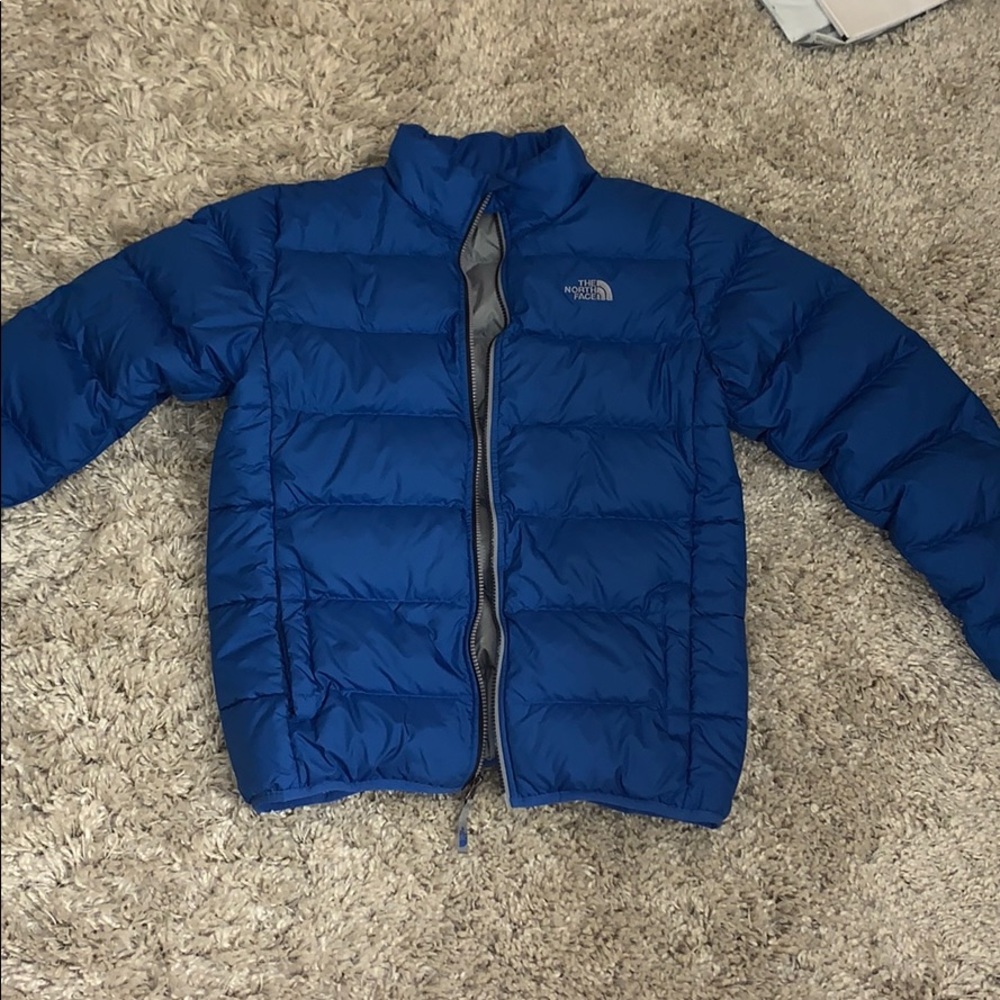 NWOT Boys North face puffer jacket.